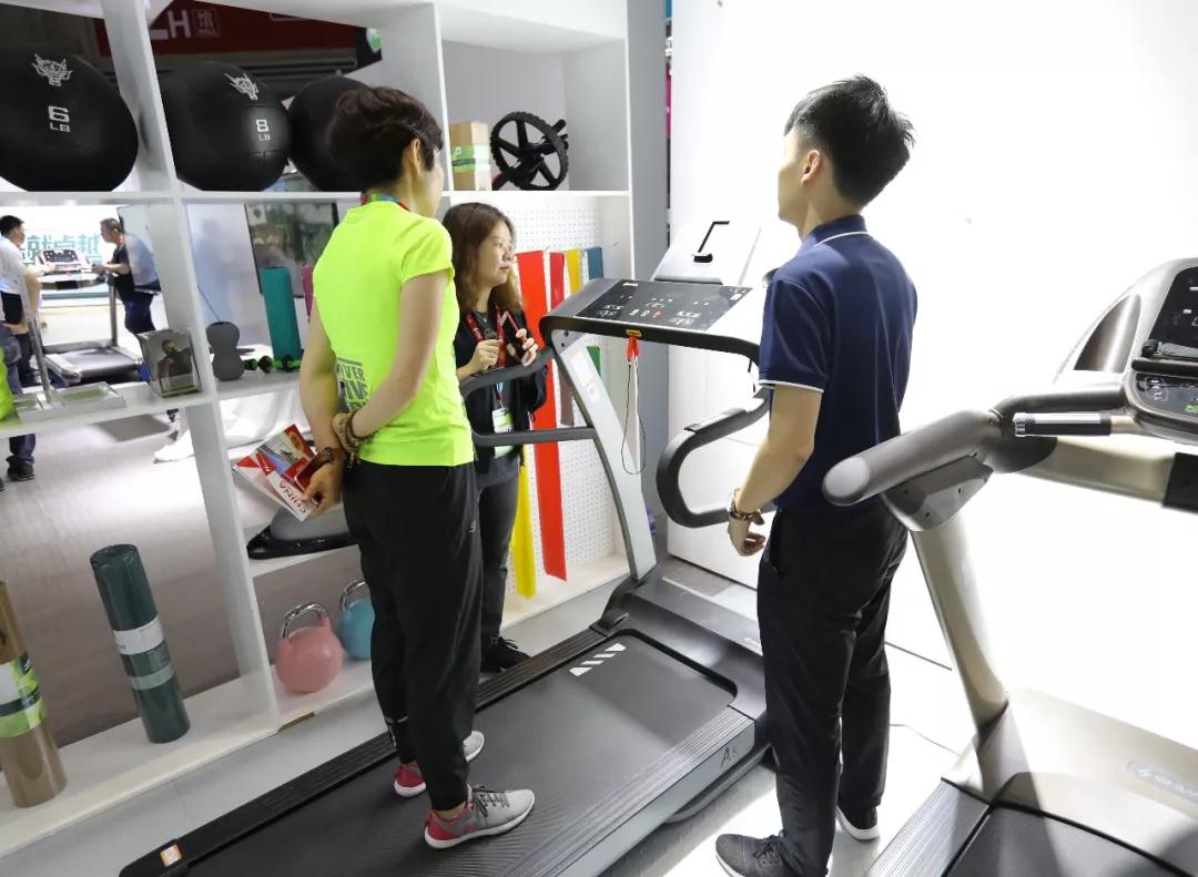 健身器材-Z6.COM-尊龙集团阿里语音智能A5跑步机